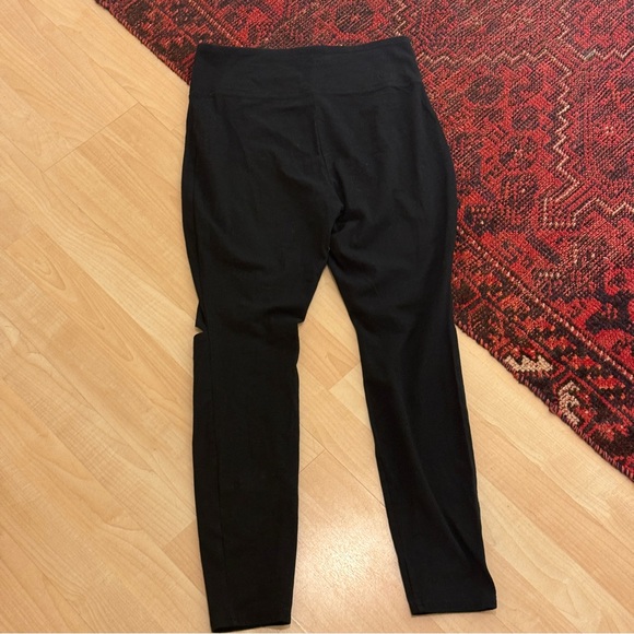 Wild Fable Open Knee Legging - Picture 3 of 6
